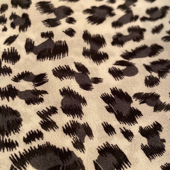 Black & White Leopard Print Kimono - Picture 7 of 8